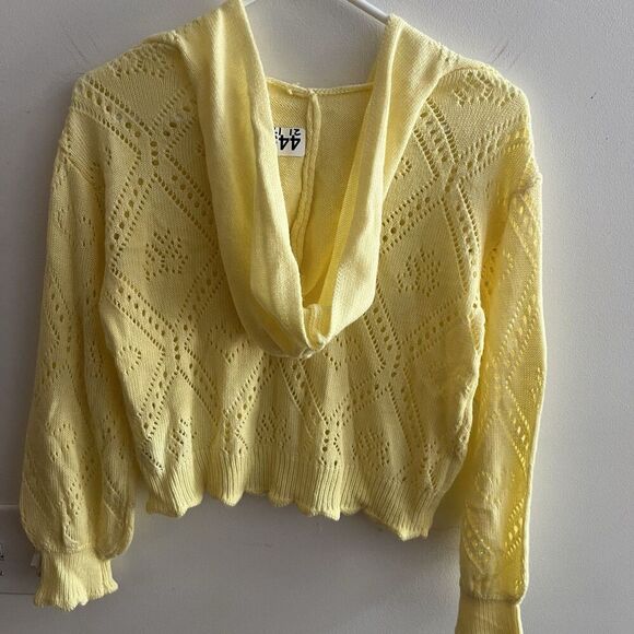 Lemon Drop Yellow Knit Heart Hoodie Sweater Long Sleeve Scalloped Preppy M Women - Picture 5 of 7